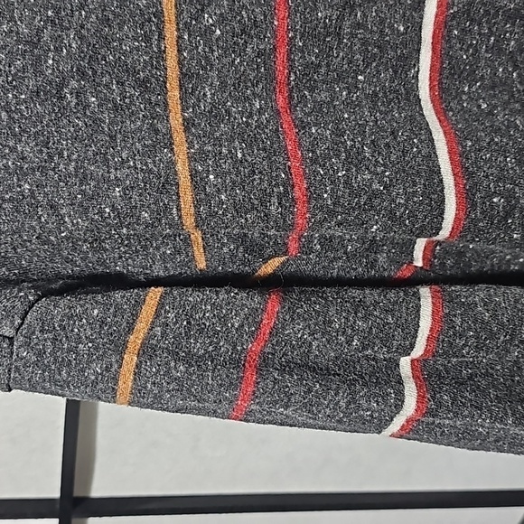 Billabong Striped Shirt With Pockets Size Small - Picture 6 of 7